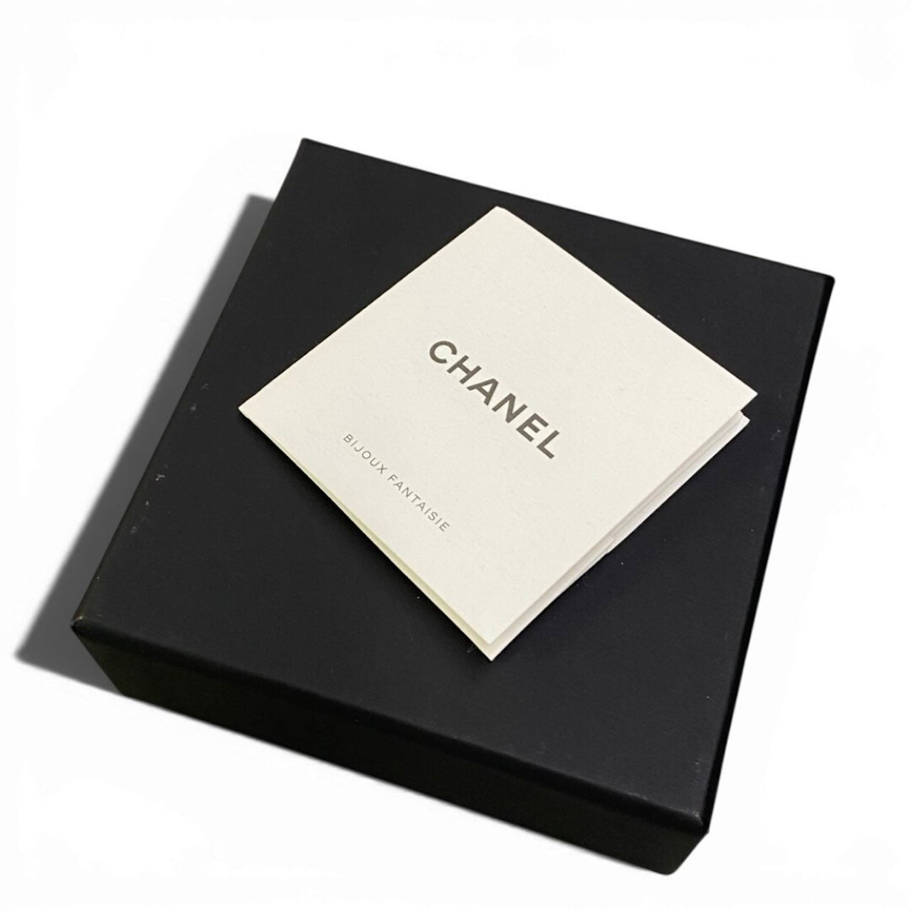CHANEL シャネル No5 B23P 2023年 ココマーク ラインストーン シルバー メタル / ラインストーン ピアス レディース SA