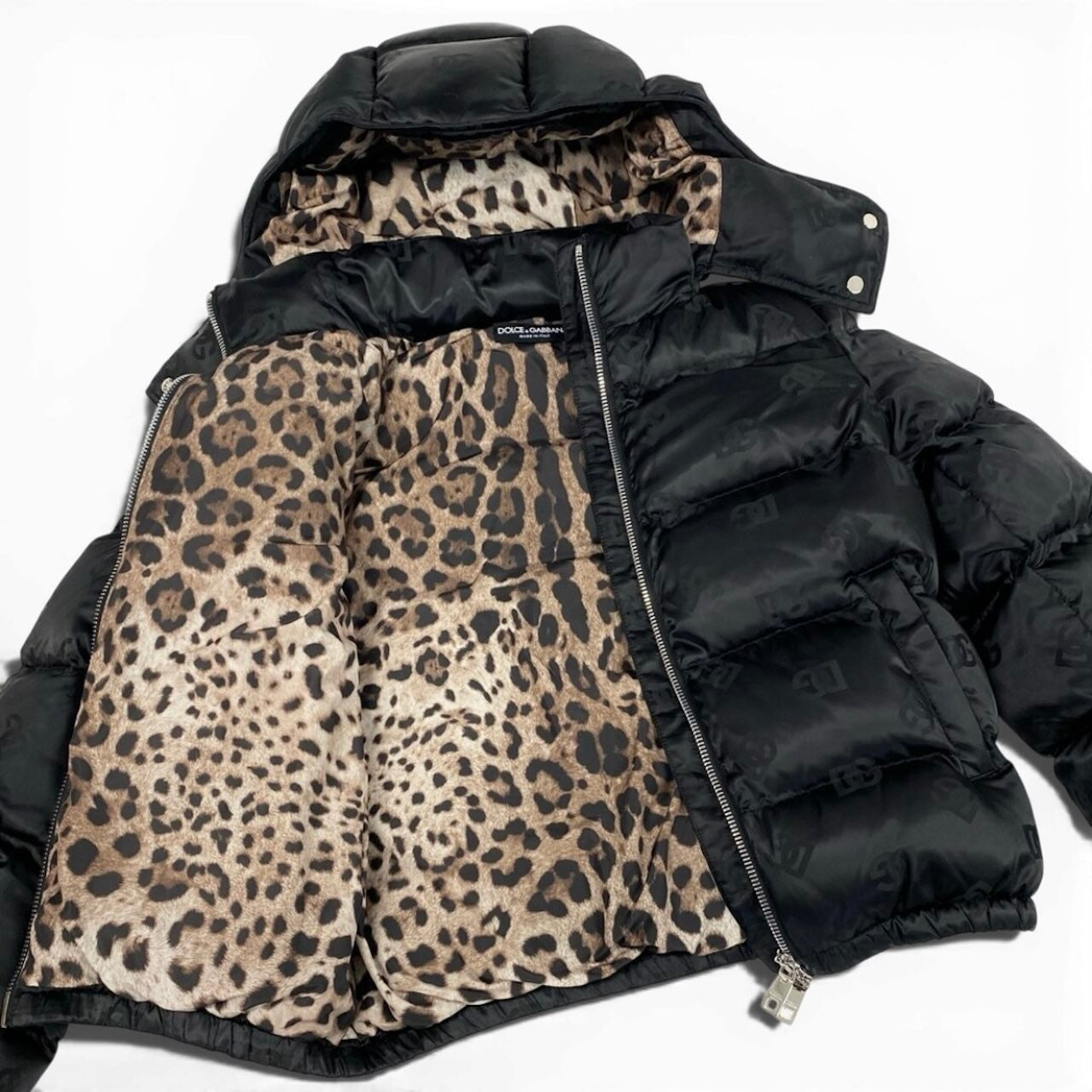 DOLCE&GABBANA ドルチェアンドガッバーナ 定価44万 現行 DGロゴ パテッド サテンジャカード ダウンジャケット ブラック ナイロン / ポリエステル / ダックダウン ダックフェザー ダウンジャケット レディース S