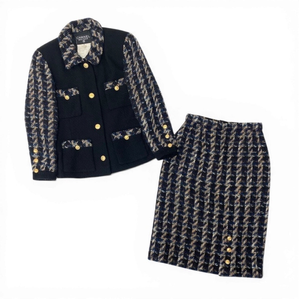 CHANEL シャネル ヴィンテージ 90S ツイードスカートセットアップ ジャケット スカート ココマーク 金ボタン ブラック ウール / アクリル 20662 セットアップ レディース AB