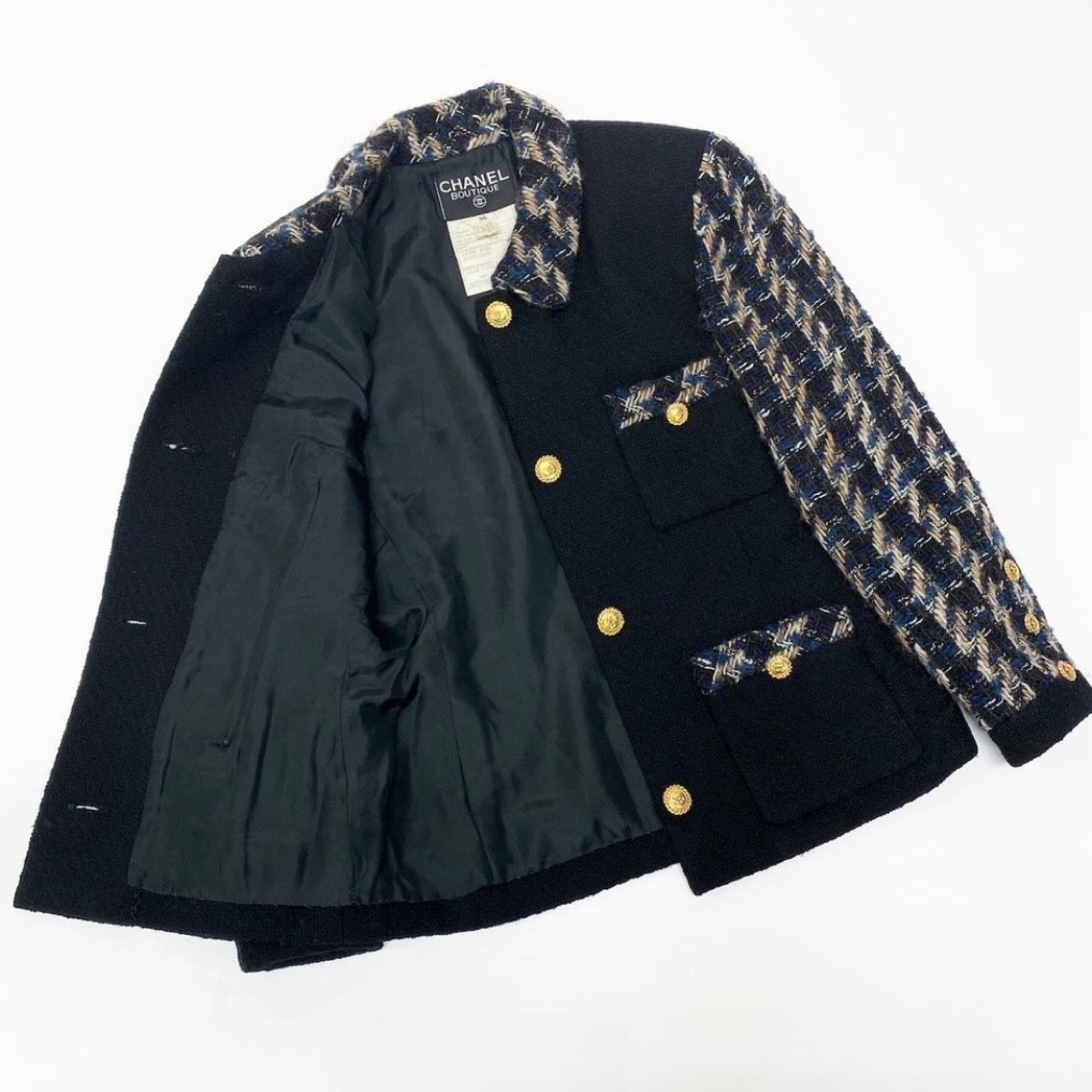 CHANEL シャネル ヴィンテージ 90S ツイードスカートセットアップ ジャケット スカート ココマーク 金ボタン ブラック ウール / アクリル 20662 セットアップ レディース AB
