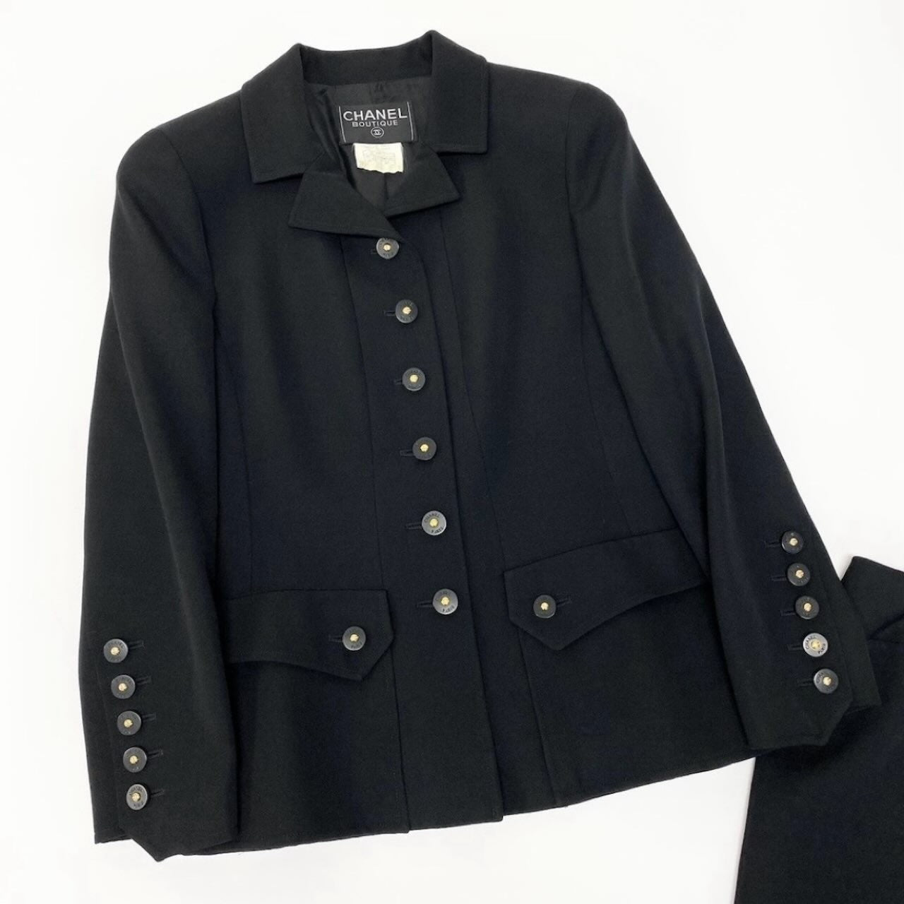 CHANEL シャネル ヴィンテージ スカートセットアップ テーラードジャケット ブラック シルク P07199V04526 セットアップ レディース AB