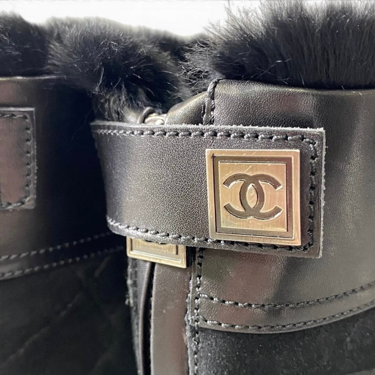 CHANEL シャネル シャネル スポーツ バックジップ ミドルブーツ ココマーク ブラック レザー ブーツ レディース A