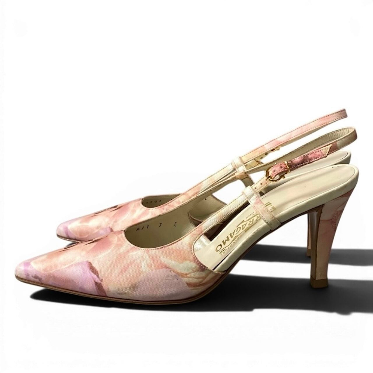 Salvatore Ferragamo サルヴァトーレフェラガモ ミュール ストラップサンダル ピンク サテン サンダル レディース B