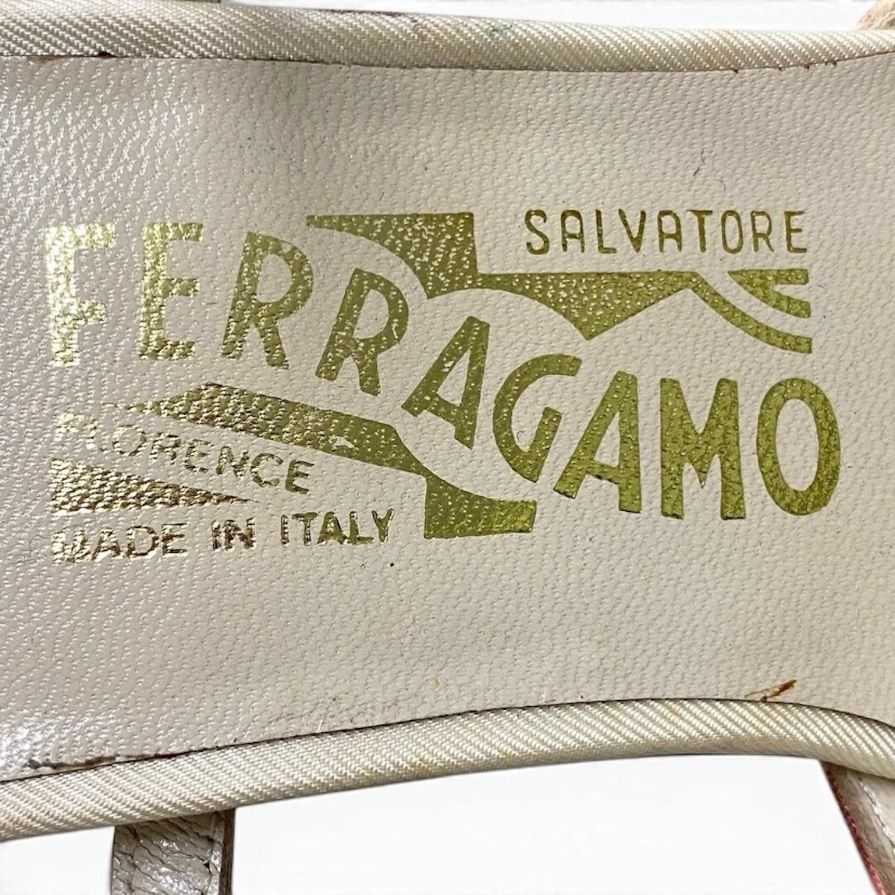 Salvatore Ferragamo サルヴァトーレフェラガモ ミュール ストラップサンダル ピンク サテン サンダル レディース B