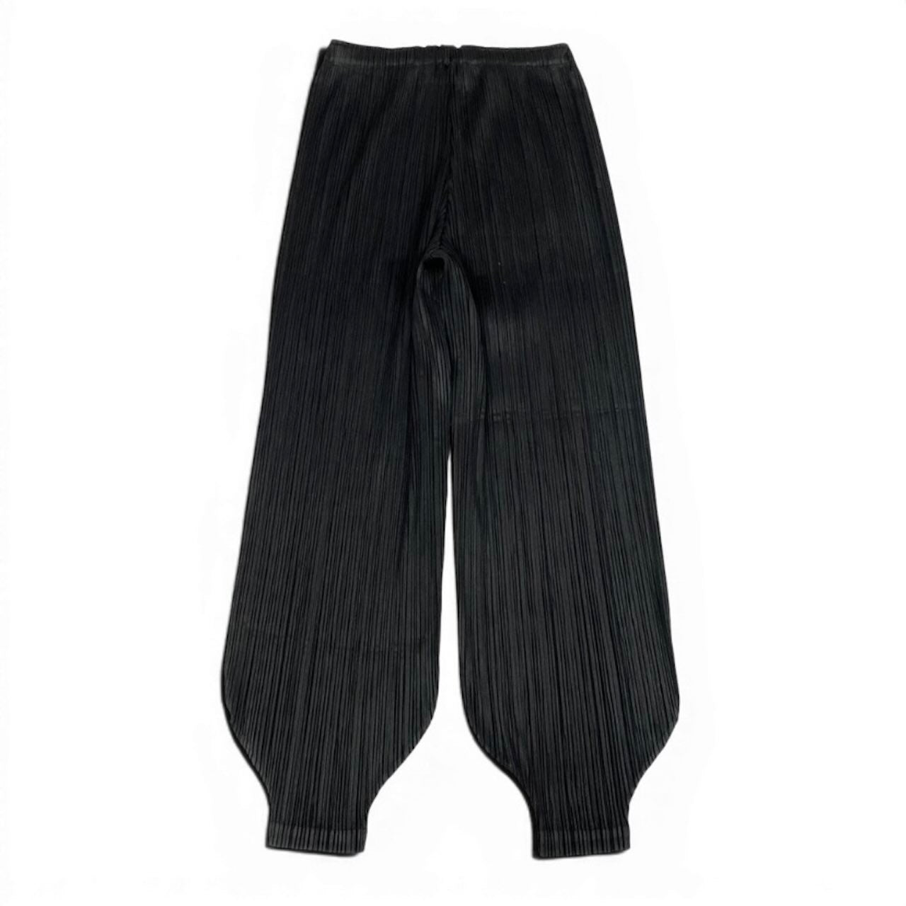 PLEATS PLEASE プリーツプリーズ ニッカポッカパンツ プリーツパンツ ブラック ポリエステル PPP13-JF184 パンツ レディース ABP