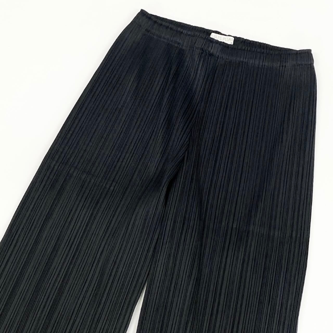 PLEATS PLEASE プリーツプリーズ ニッカポッカパンツ プリーツパンツ ブラック ポリエステル PPP13-JF184 パンツ レディース ABP