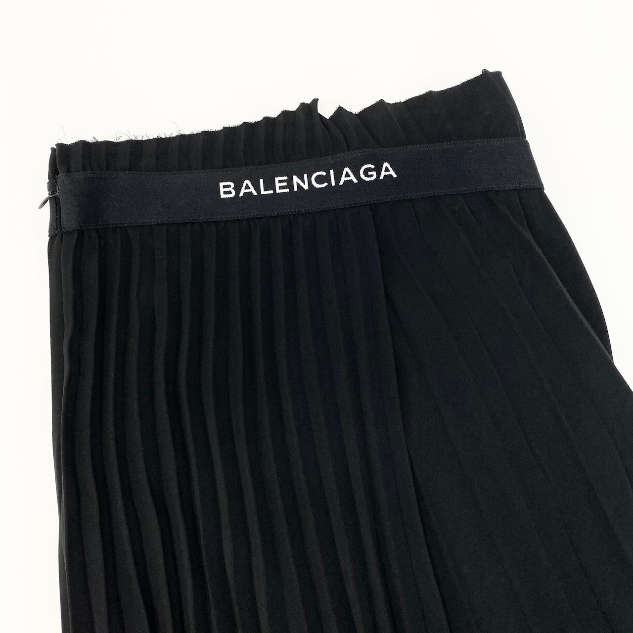 BALENCIAGA バレンシアガ プリーツスカート ラップスカート アシンメトリーデザイン ウエストロゴ ブラック ポリエステル スカート レディース ABP