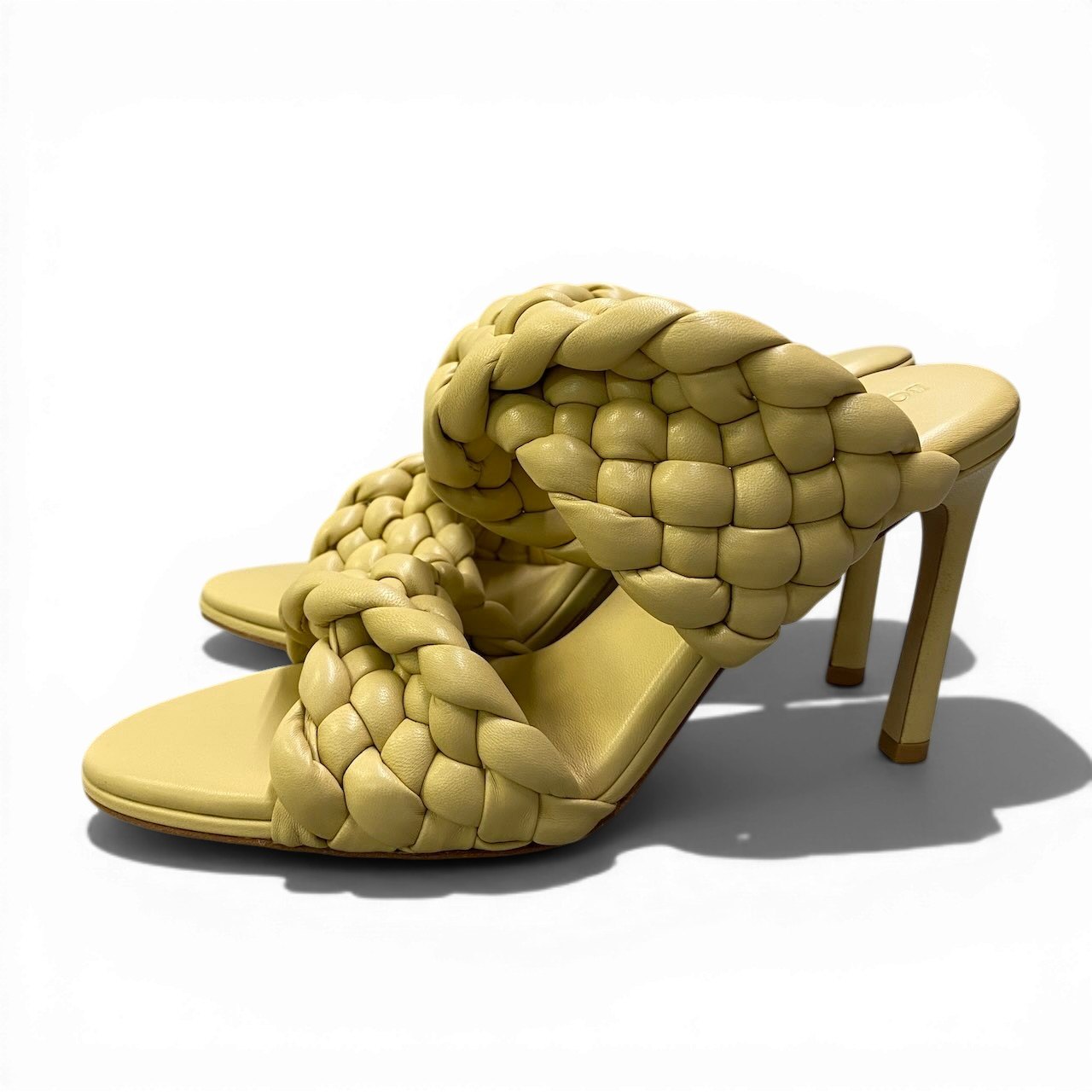 BOTTEGA VENETA ボッテガ・ヴェネタ イントレチャート カーブサンダル イエロー レザー サンダル レディース S