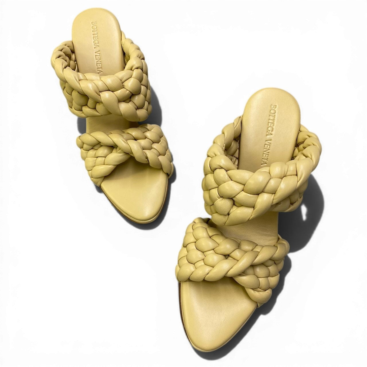 BOTTEGA VENETA ボッテガ・ヴェネタ イントレチャート カーブサンダル イエロー レザー サンダル レディース S