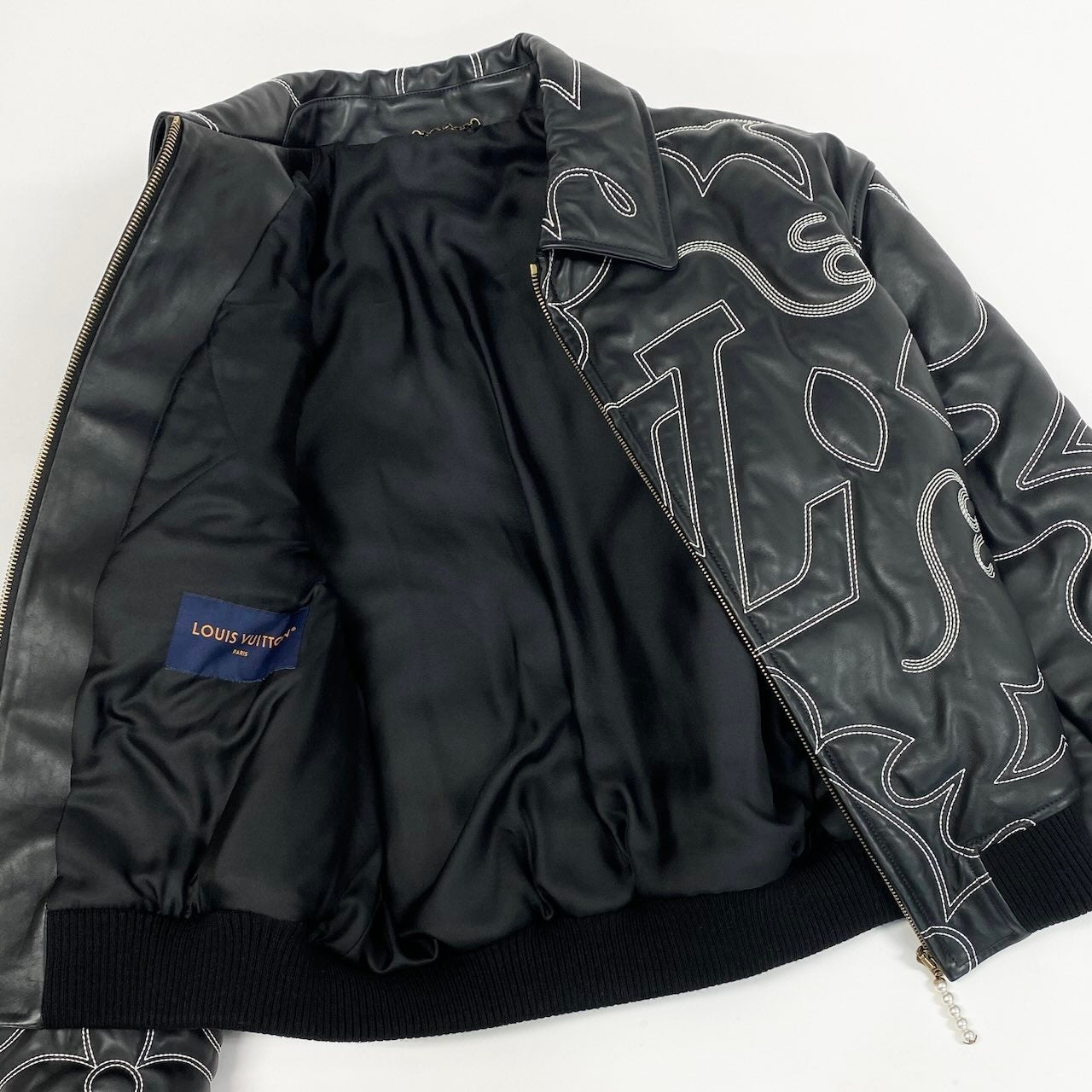 LOUIS VUITTON ルイヴィトン エンブロイダリー レザーボンバージャケット ブラック レザー / 牛革 その他アウター メンズ A