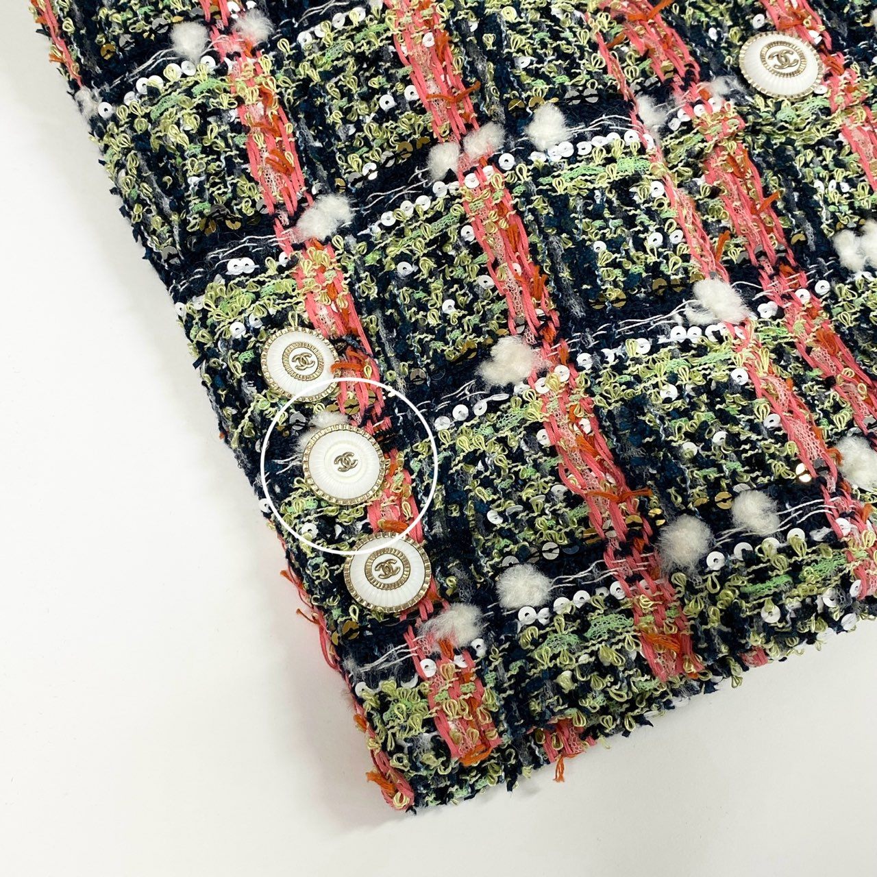 CHANEL シャネル 2020クルーズライン スパンコール混 4Pジャケット ココマークボタン マルチカラー ポリアミド / ポリエステル / コットン シルク ウール P62793 その他アウター レディース SA