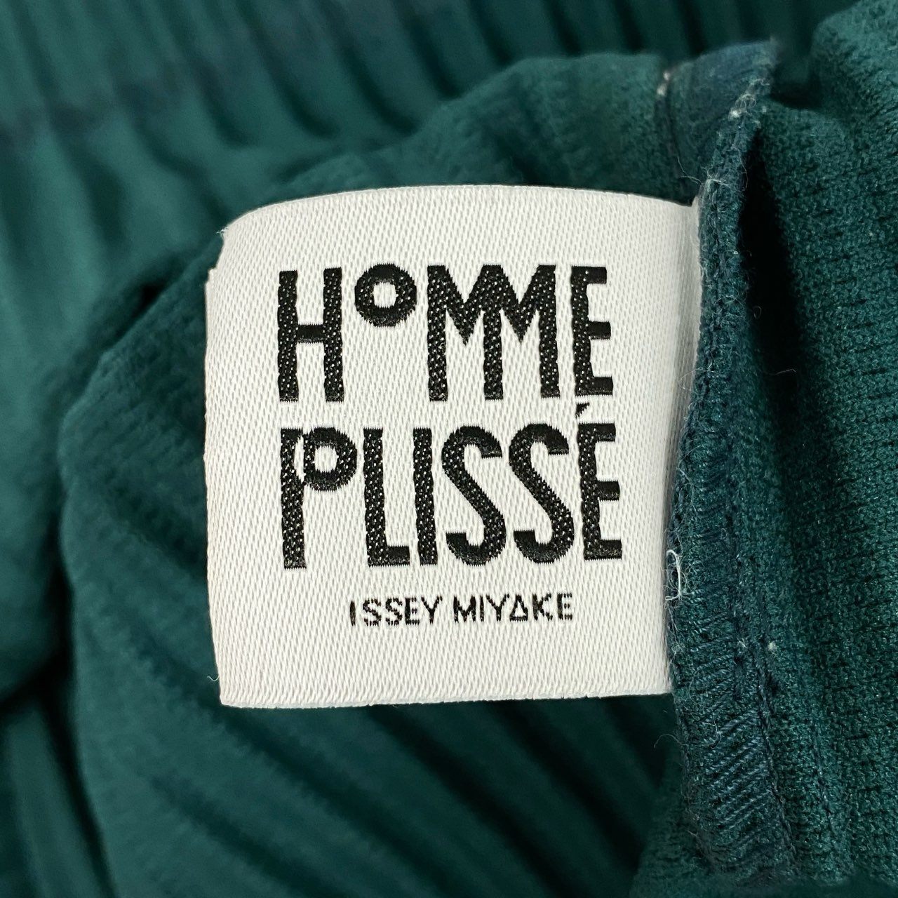 ISSEY MIYAKE イッセイミヤケ オムプリッセ プリーツカットソー トップス グリーン ポリエステル カットソー メンズ ABP