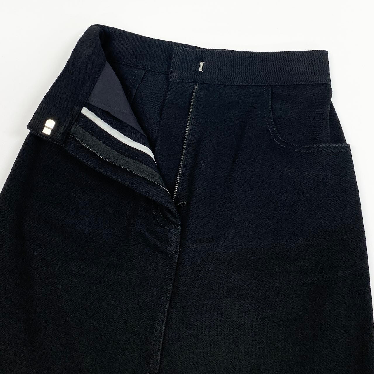 FENDI フェンディ コットンスカート ブラック コットン / ポリウレタン 12CPF-21-1224 ミニスカート レディース B