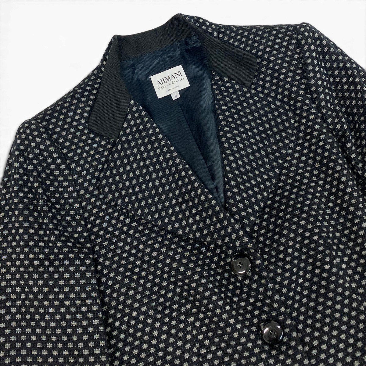 ARMANI COLLEZIONI アルマーニコレッツォーニ 総柄 立体刺繡 ブラック ウール / レーヨン / ポリエステル テーラードジャケット レディース AB