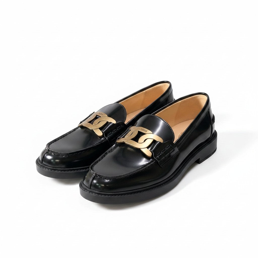 TOD’S トッズ ケイト レザー チェーンモチーフ ブラック レザー ローファー レディース SA