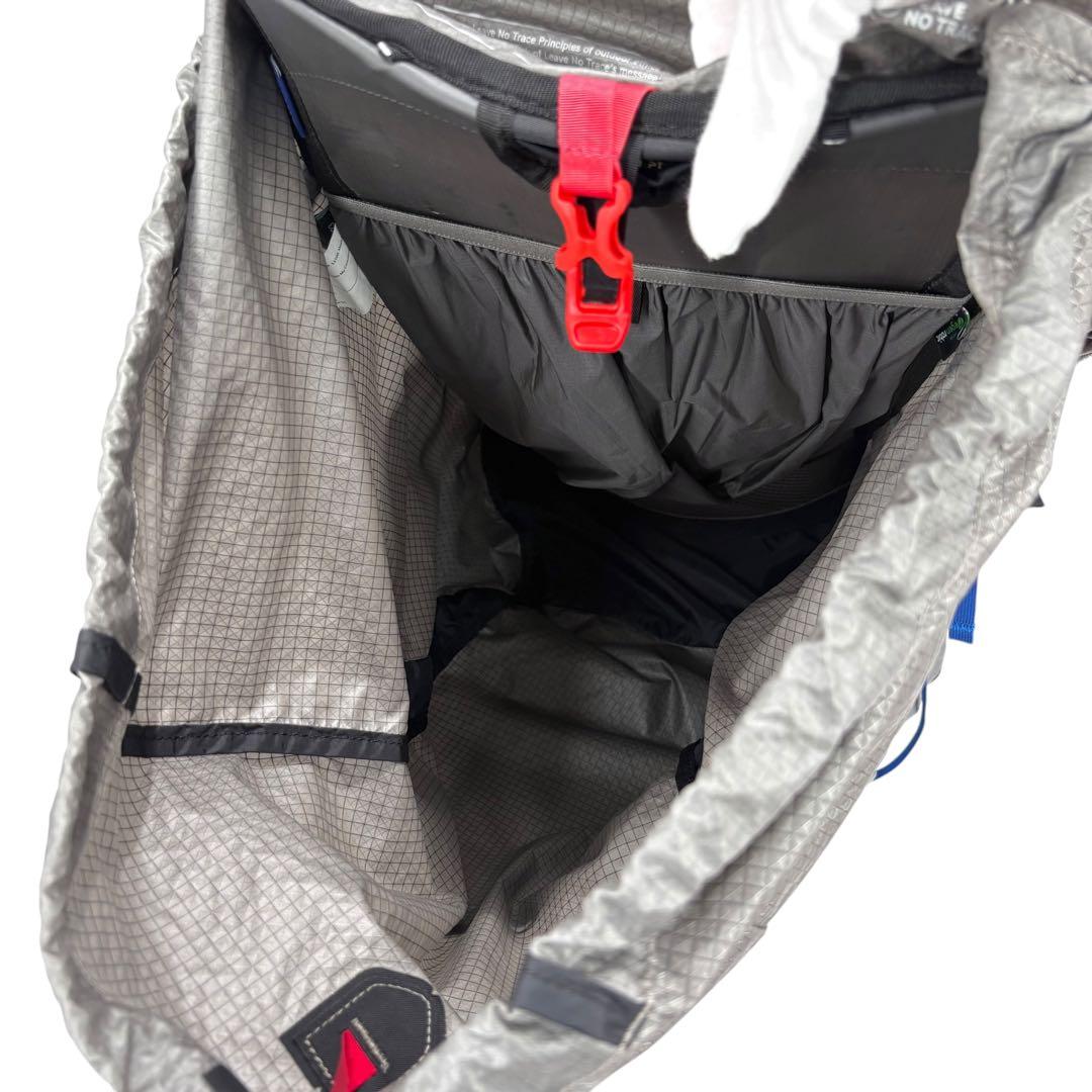 OSPREY オスプレー バックパック アウトドア用 大容量 グレー ブルー ナイロン リュック・デイパック メンズ B
