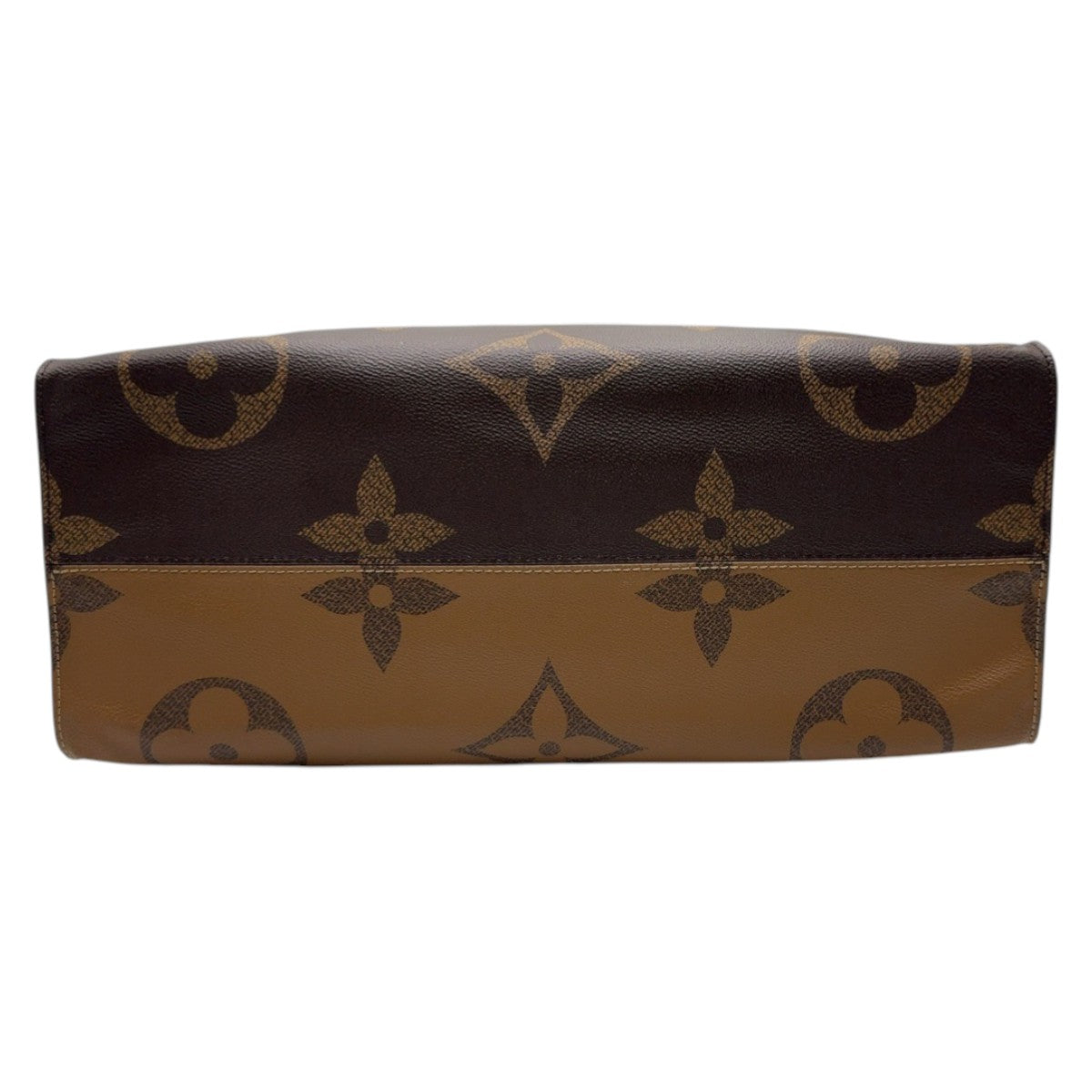 23099
LOUIS VUITTON ルイヴィトン モノグラム リバース キャンバス オンザゴー GM ブラウン 茶色 ベージュ PVCコーティングキャンバス トートバッグ 男女兼用 レディース ABP190