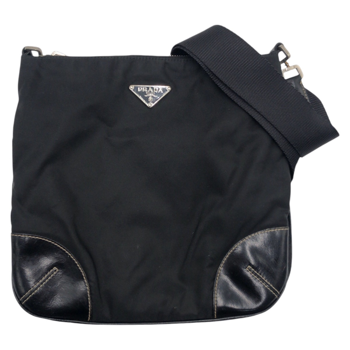 13049
 PRADA Tessuto Triangle Logo Plate Black Silver Hardware Nylon Shoulder Bag Messenger Bag Women's