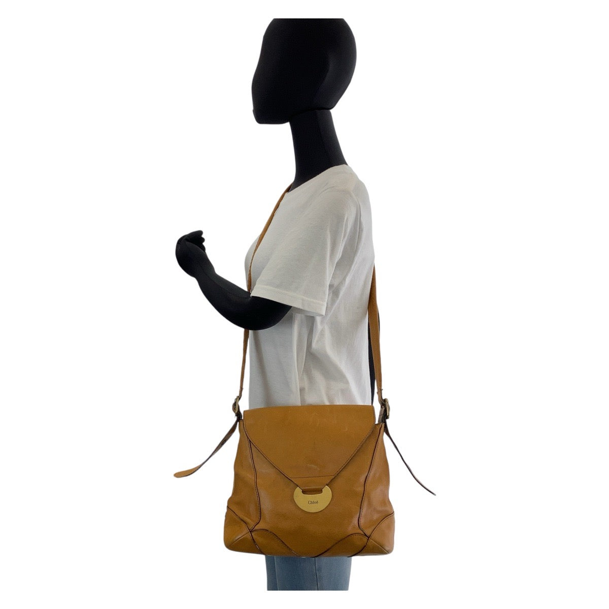 13183
Chloe クロエ ブラウン キャメル ゴールド金具 レザー 斜め掛け ショルダーバッグ メッセンジャーバッグ  レディース