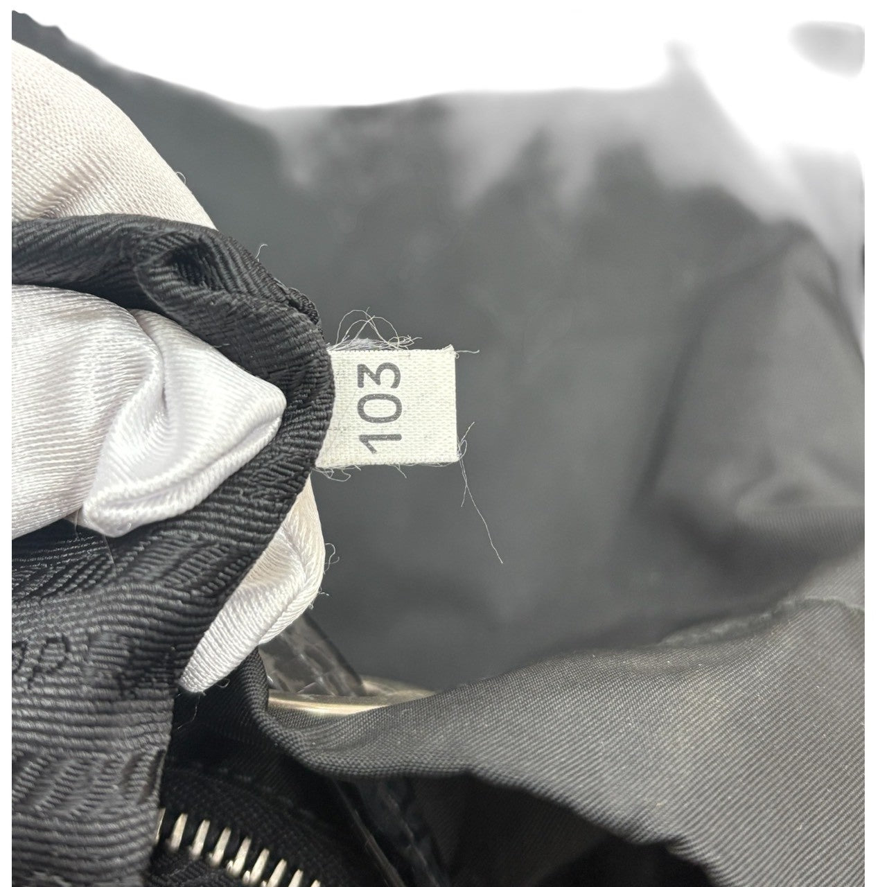 PRADA プラダ 三角ロゴ テスート ブラック ナイロン トートバッグ ショルダーバッグ レディース A