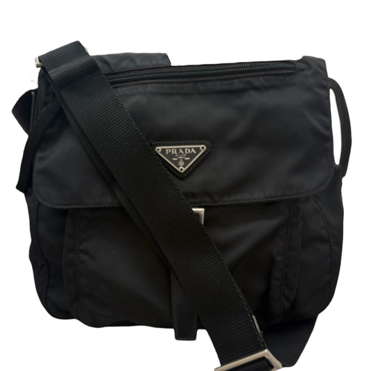 PRADA プラダ テスート 三角ロゴ ブラック シルバー金具 ナイロン ショルダーバッグ レディース AB