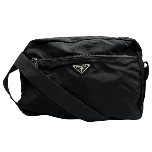 PRADA プラダ テスート 三角ロゴ ブラック シルバー金具 ナイロン ショルダーバッグ レディース A