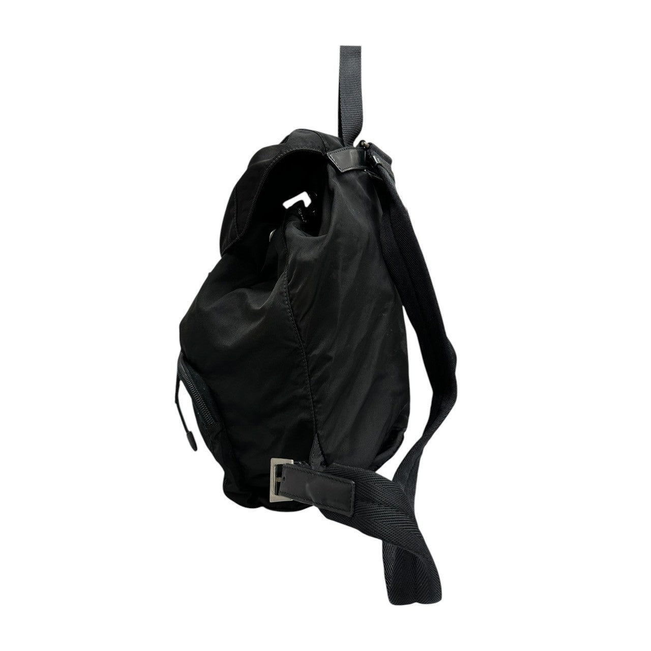 PRADA プラダ 三角ロゴ ブラック シルバー金具 ナイロン B4650 リュック・デイパック レディース A