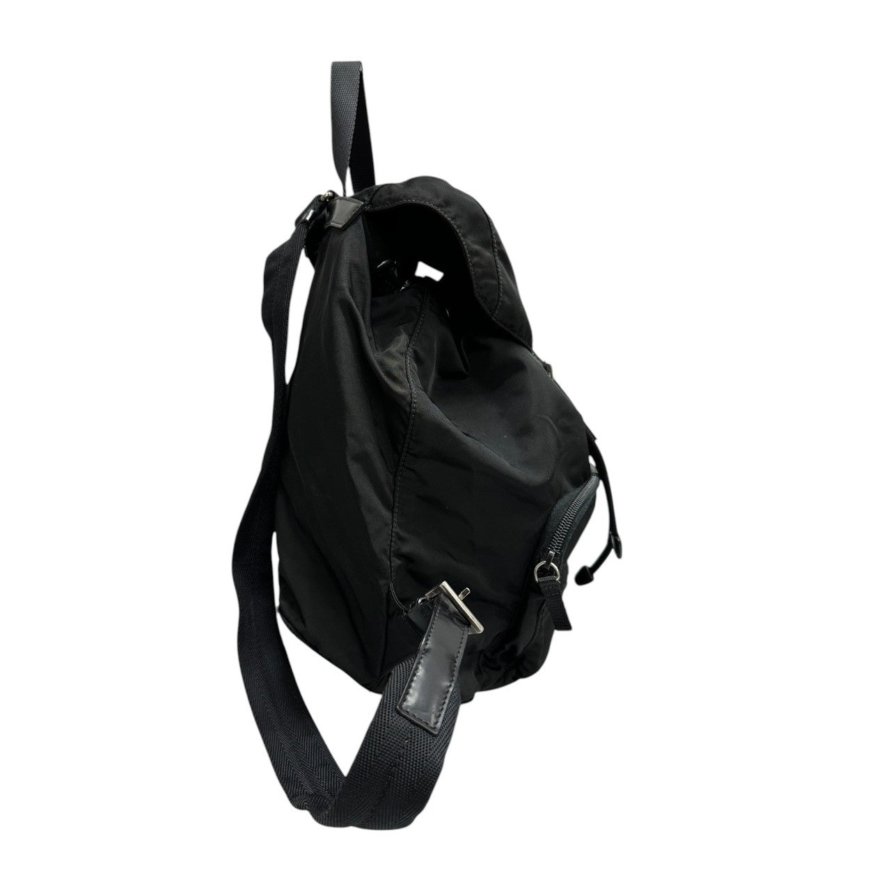 PRADA プラダ 三角ロゴ ブラック シルバー金具 ナイロン B4650 リュック・デイパック レディース A