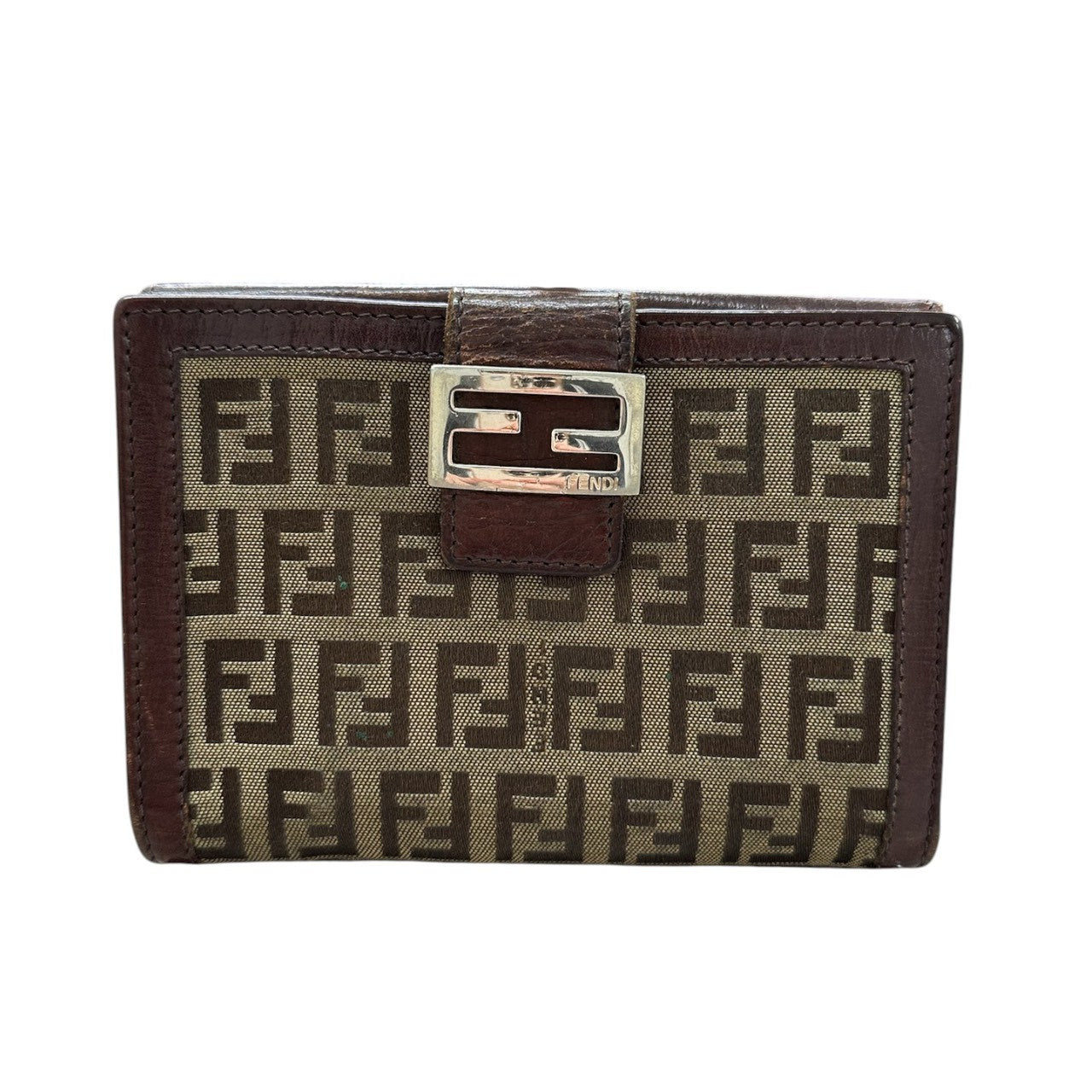 FENDI フェンディ ズッカ ブラウン シルバー金具 レザー 二つ折り財布 レディース B