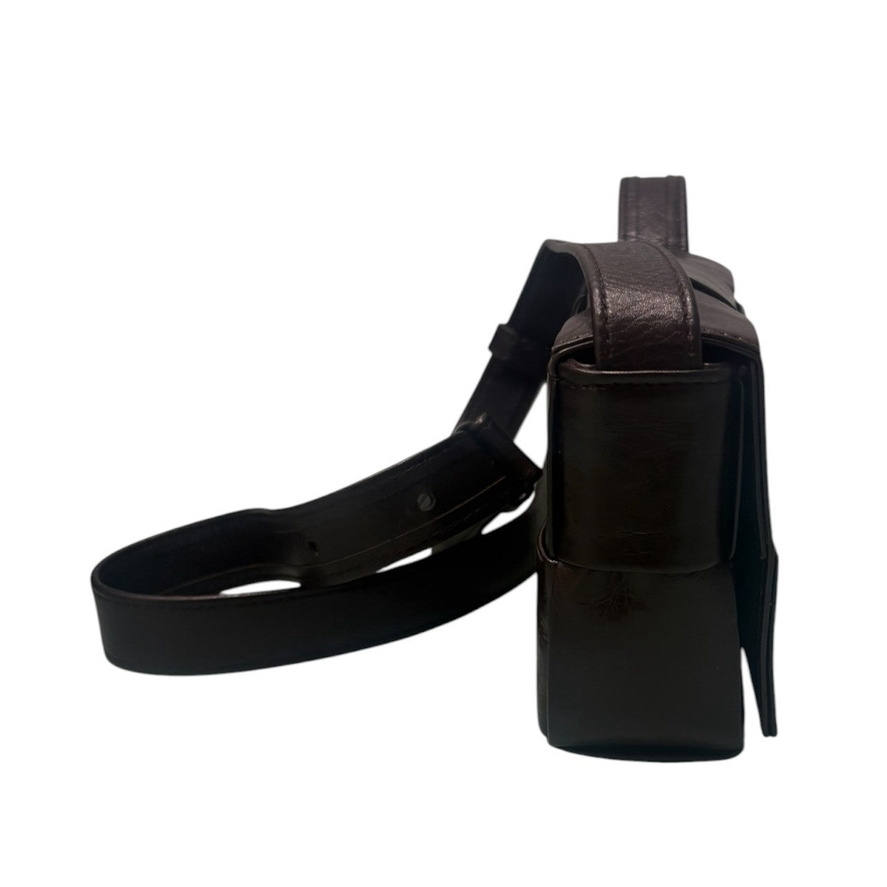 BOTTEGA VENETA ボッテガ・ヴェネタ イントレチャート キャンディカセット ブラック レザー 667048VCQ72 ショルダーバッグ レディース A