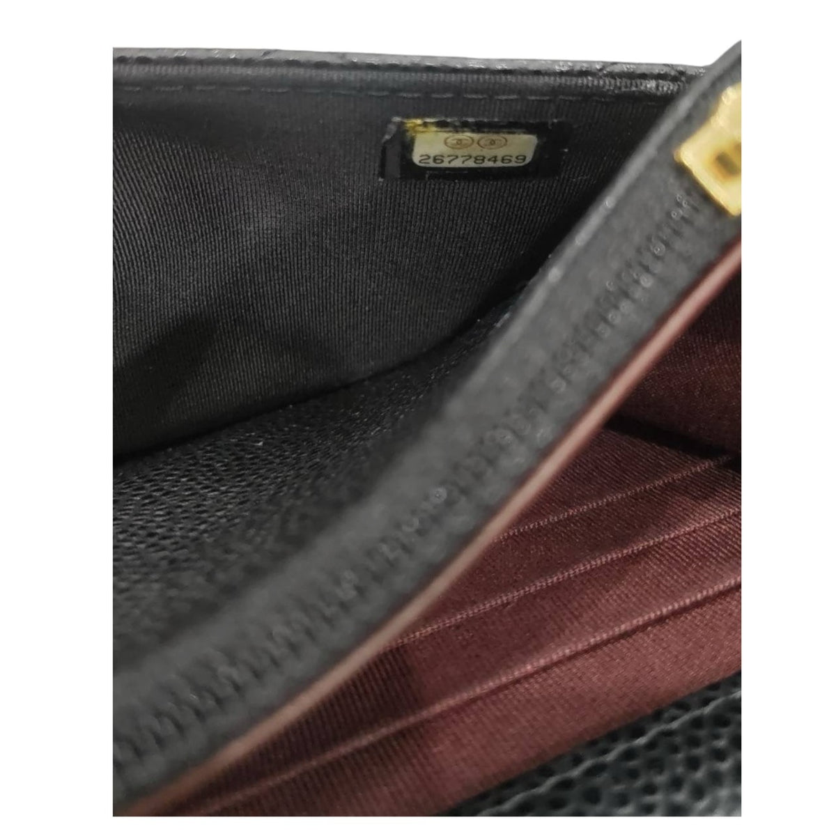 CHANEL シャネル キャビアスキン マトラッセ ブラック ゴールド金具 カーフ AP0250 ショルダーバッグ レディース A