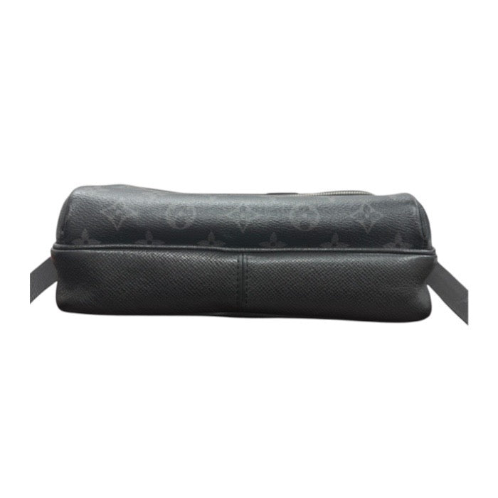 LOUIS VUITTON ルイヴィトン モノグラム ブラック シルバー金具 PVC Ｍ30233 ショルダーバッグ レディース ABP
