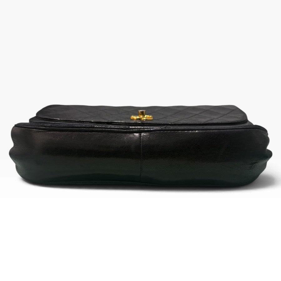 CHANEL シャネル マトラッセ ラムスキン ブラック ゴールド金具 レザー ショルダーバッグ レディース B