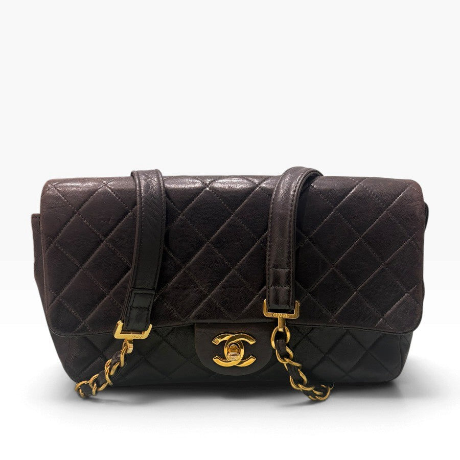 CHANEL シャネル マトラッセ ラムスキン ブラック ゴールド金具 レザー リュック レディース B