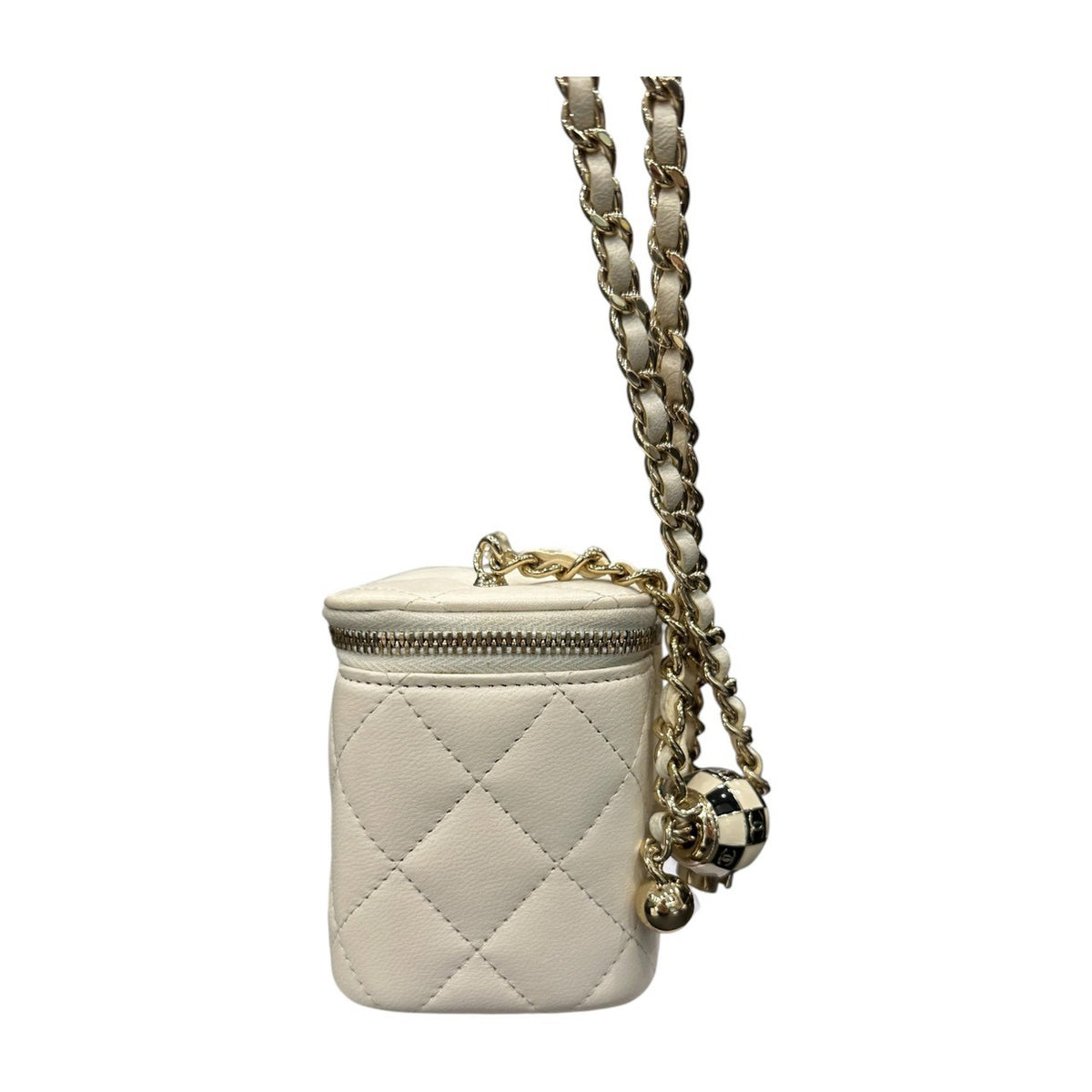 CHANEL シャネル マトラッセ スモールバニティ ホワイト ゴールド金具 レザー ショルダーバッグ チェーンバッグ レディース AB