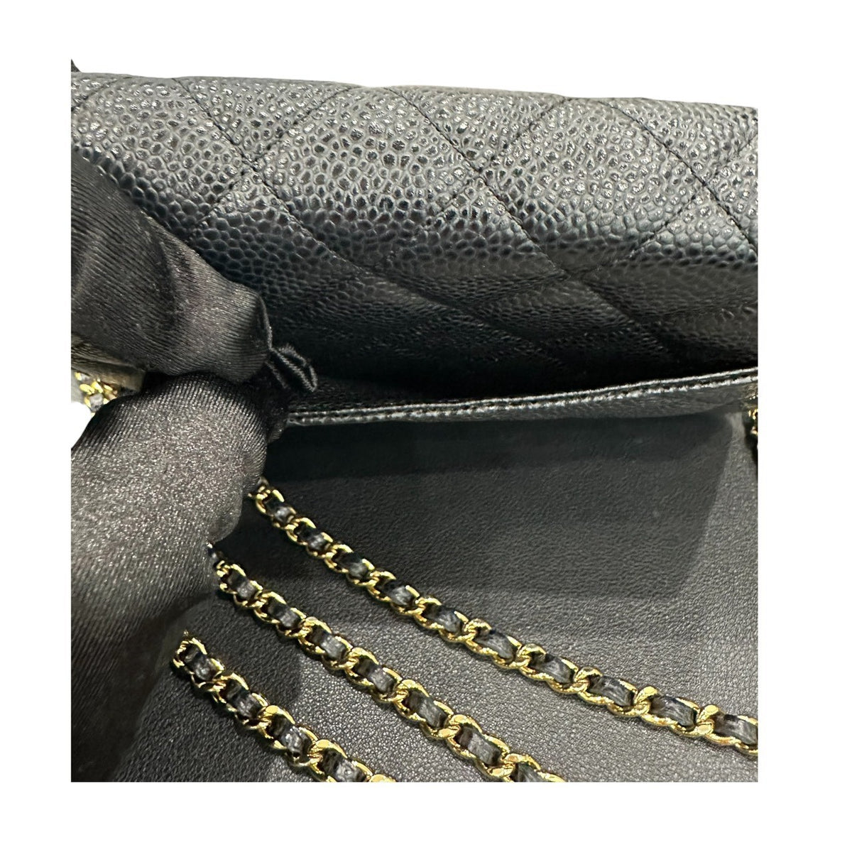 CHANEL シャネル キャビアスキン マトラッセ ブラック ゴールド金具 カーフ AP0250 ショルダーバッグ レディース A