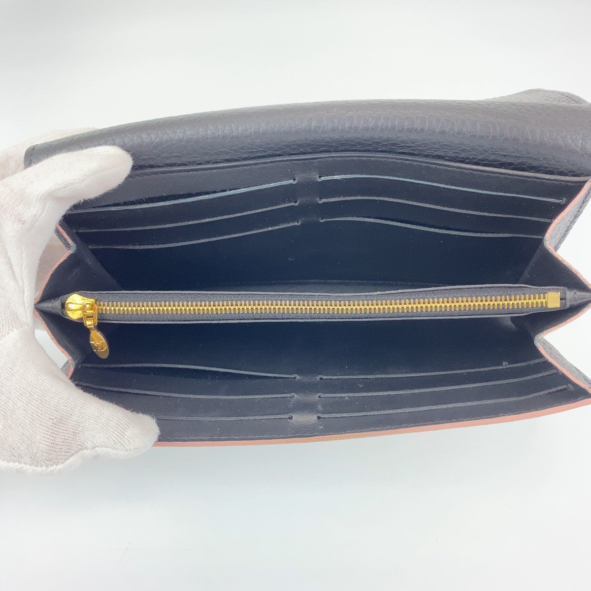 B-061
LOUIS VUITTON ルイヴィトン トリヨン ポルトフォイユ カプシーヌ ノワール ブラック レザー M61248 長財布 札入れ  レディース