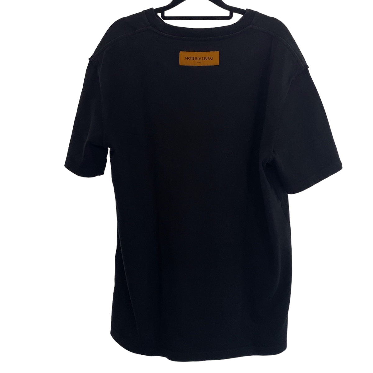 B-108
LOUIS VUITTON ルイヴィトン スプレッドエンブロイダリー ブラック 黒 ホワイト 白 コットン 1AA53Z 半袖 Ｔシャツ カットソー  メンズ