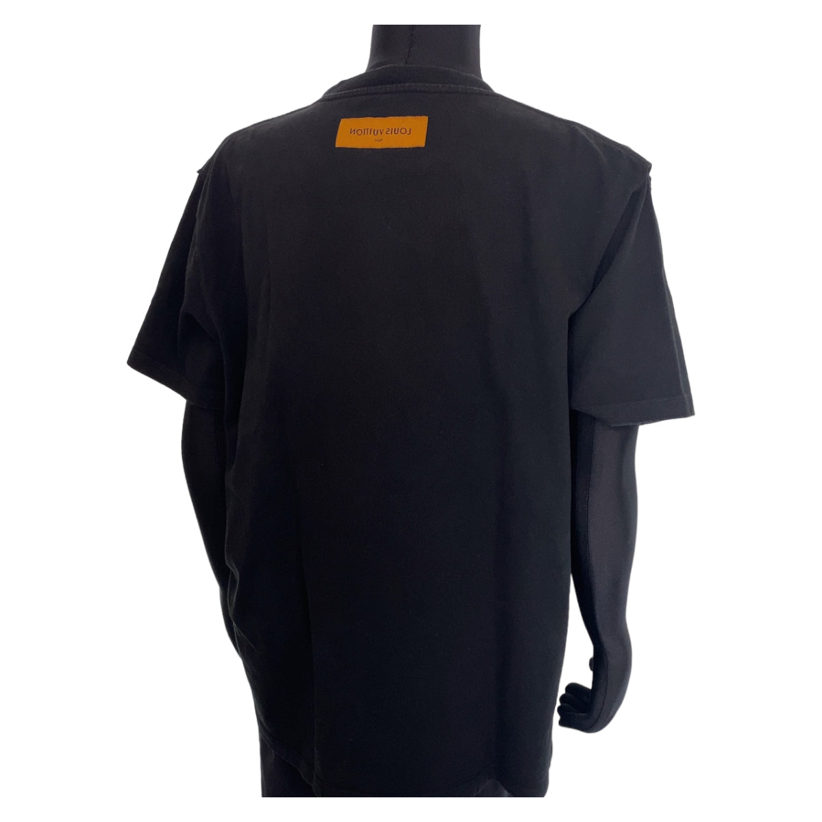 B-108
LOUIS VUITTON ルイヴィトン スプレッドエンブロイダリー ブラック 黒 ホワイト 白 コットン 1AA53Z 半袖 Ｔシャツ カットソー  メンズ