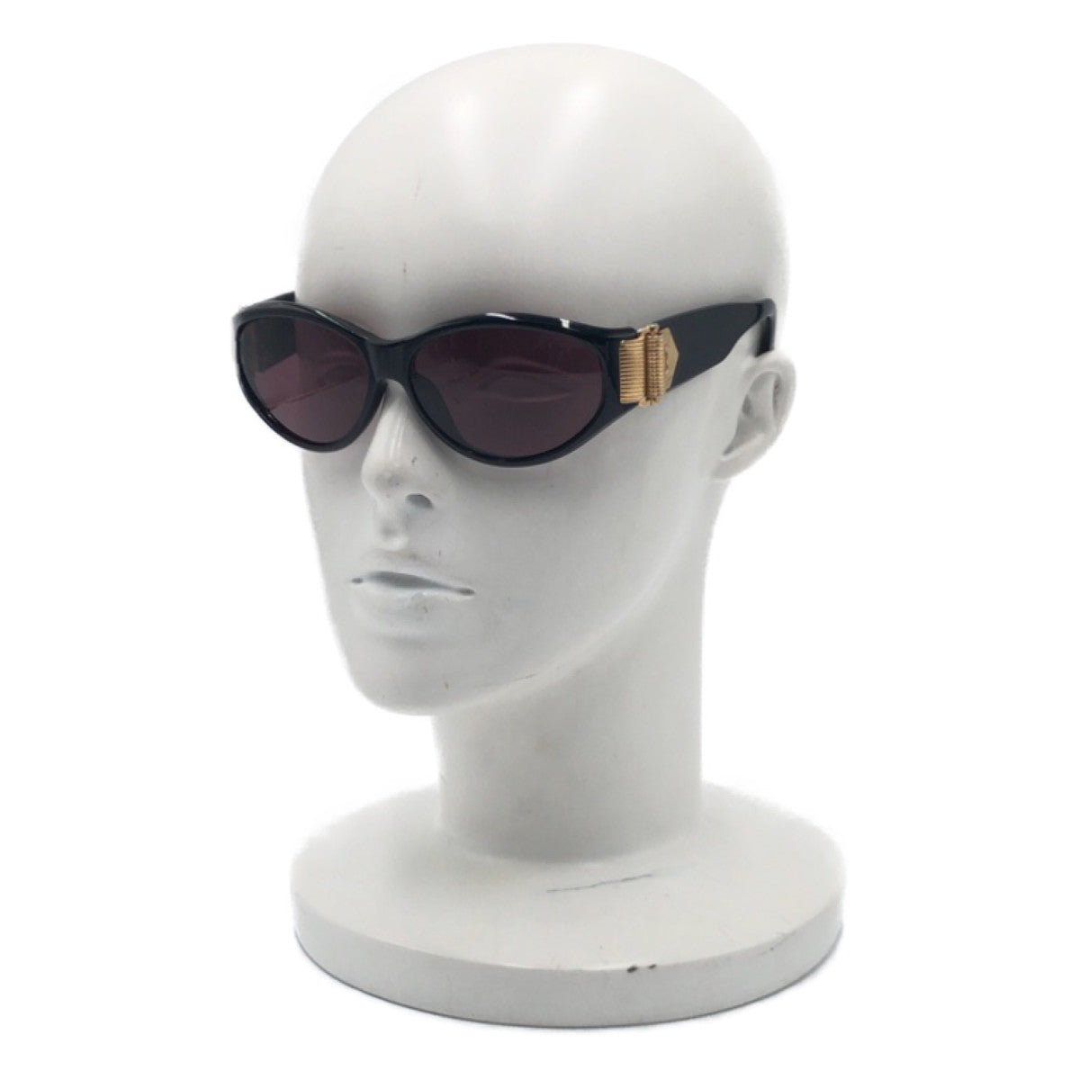C-216
YVES SAINT LAURENT イヴ・サンローラン 男女兼用 ブラック 黒 ゴールド金具 プラスチック 31-6509 サングラス オーバル  レディース