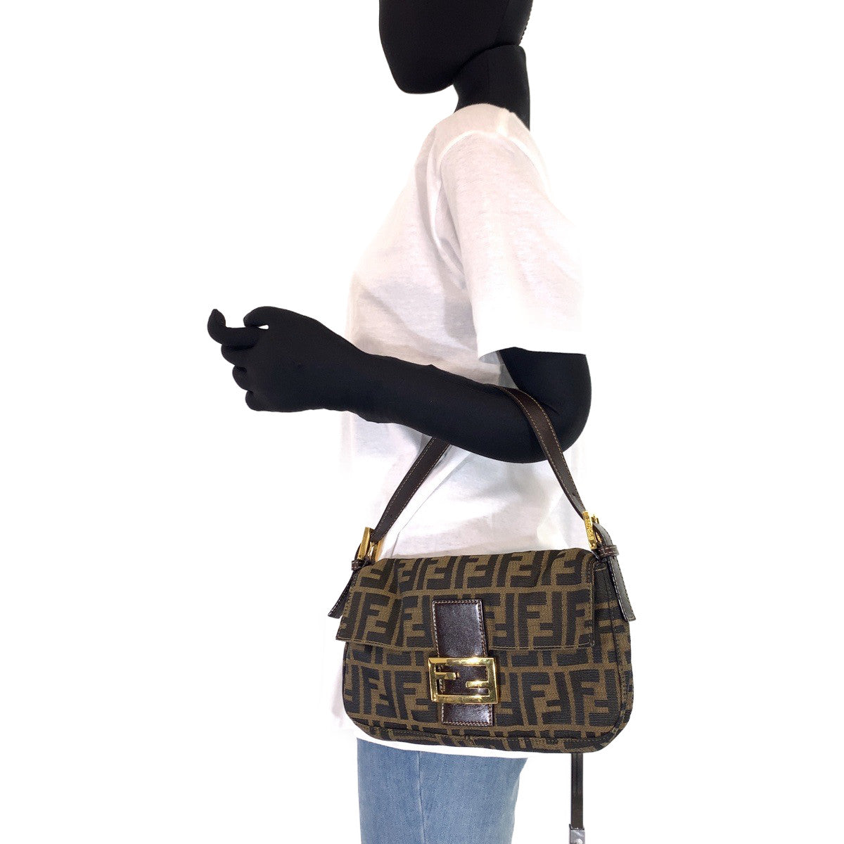 H-0392
FENDI フェンディ ズッカ マンマバケット ブラウン 茶 ゴールド金具 キャンバス 2348-26424 ハンドバッグ アクセサリーポーチ  レディース