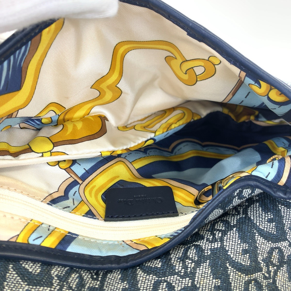 H-0393
Christian Dior クリスチャンディオール トロッター サドルバッグ ネイビー 紺 ゴールド金具 キャンバス ショルダーバッグ ハンドバッグ アクセサリーポーチ  レディース