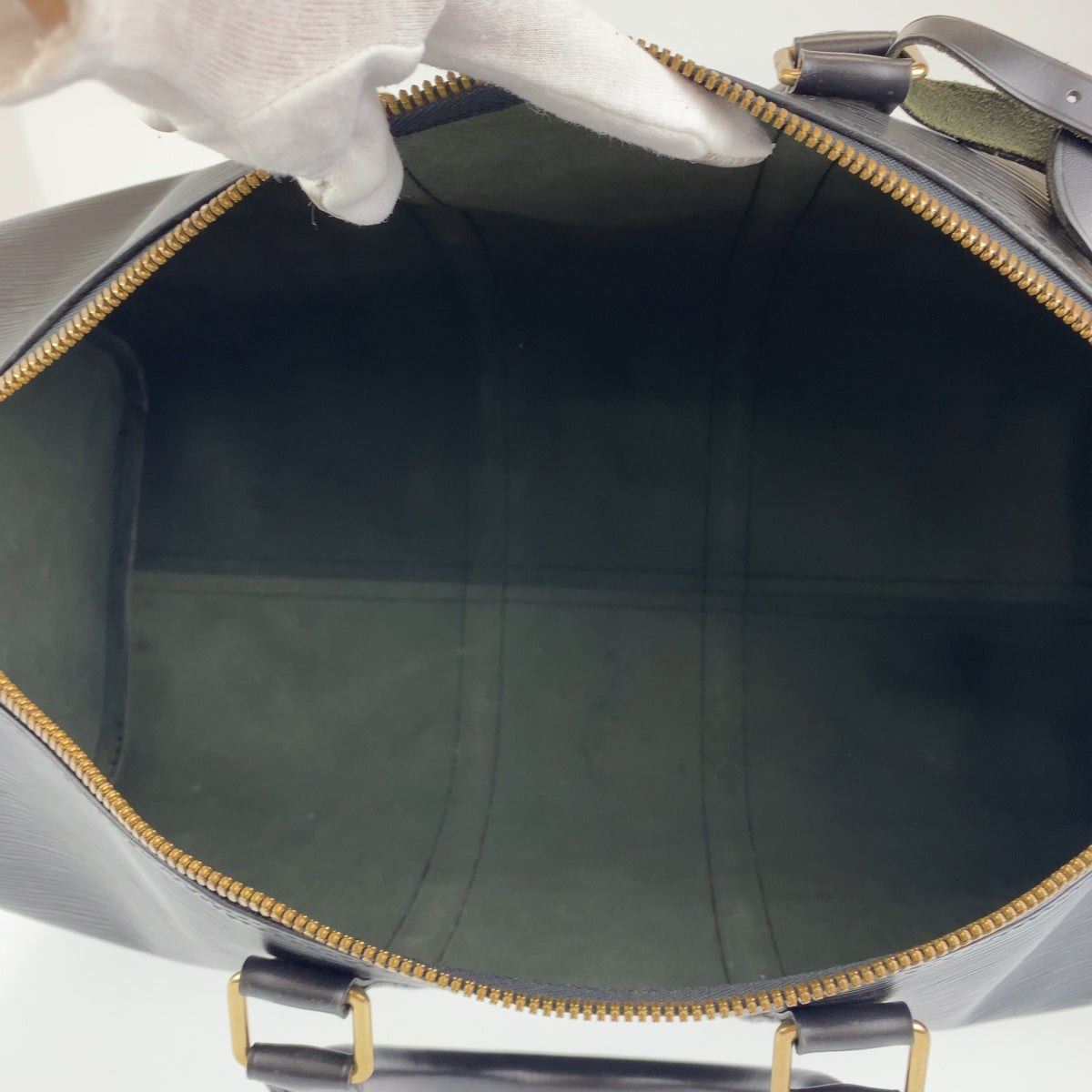 H-0428
LOUIS VUITTON ルイヴィトン エピ キーポル45 ブラック 黒 ゴールド金具 エピレザー M59062 ボストンバッグ 旅行バッグ  メンズ