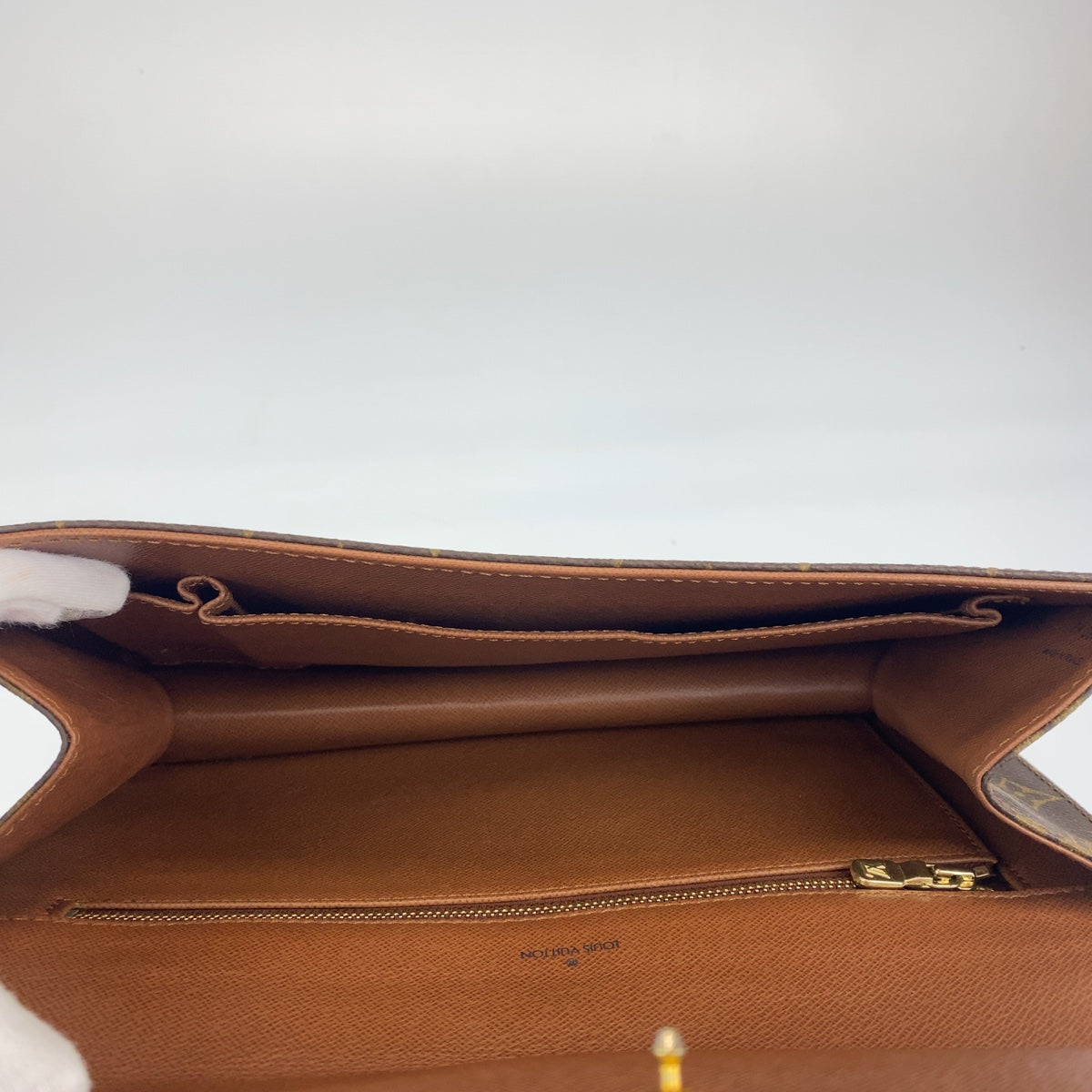 C-097
LOUIS VUITTON ルイヴィトン モノグラム ポシェットダム ブラウン 茶 ゴールド金具 PVC M51810 セカンドバッグ クラッチバッグ  メンズ