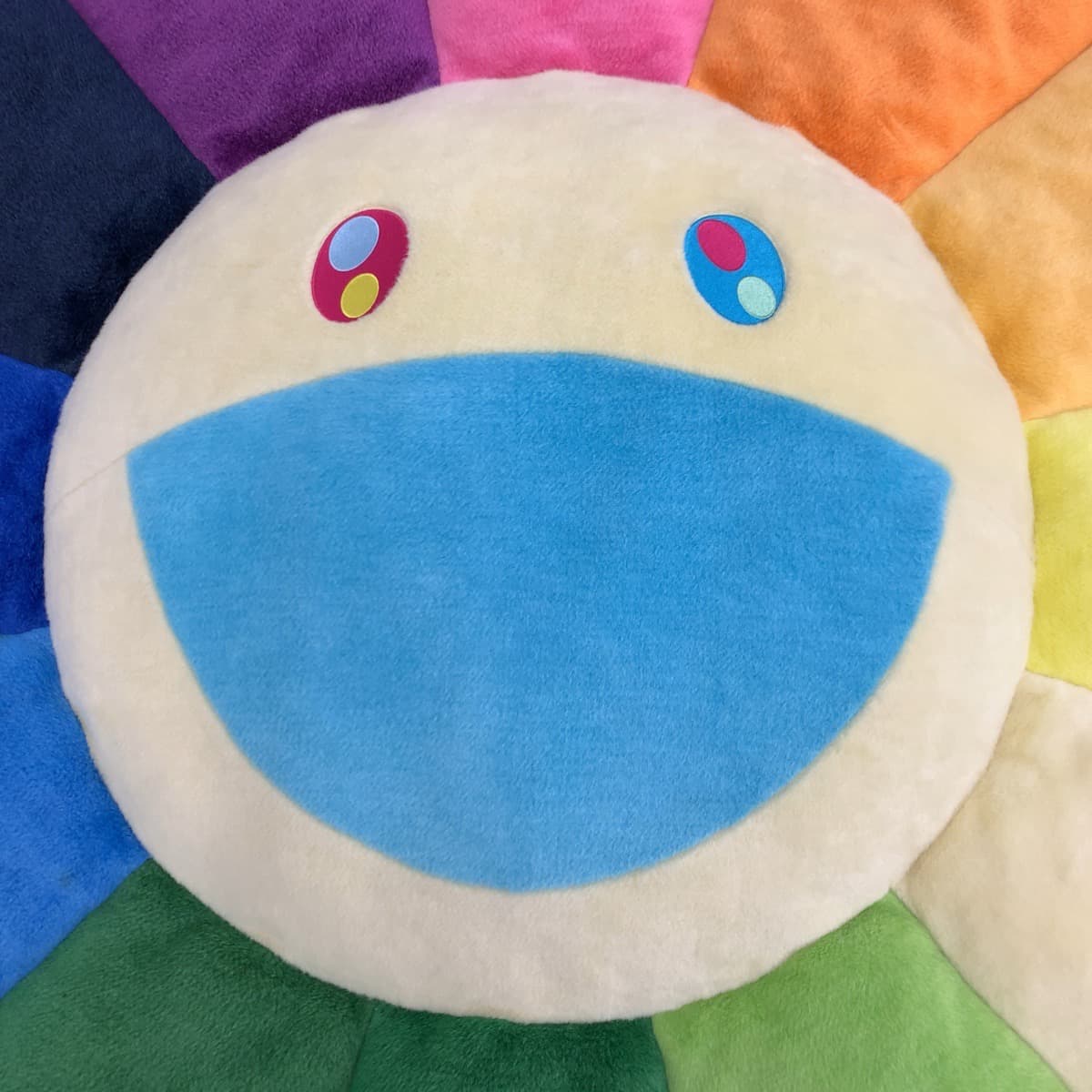 村上隆 カイカイキキ kaikaikiki マルチカラー レインボー コットン フラワークッション 特大 ビッグサイズ  レディース