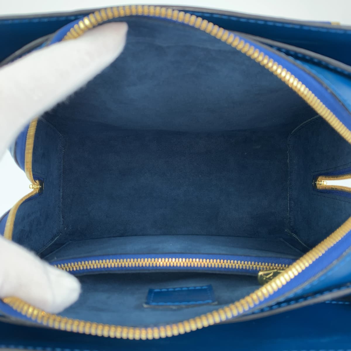 LOUIS VUITTON ルイヴィトン エピ ポンヌフ ブルー 青 トレドブルー エピレザー M52055 ハンドバッグ ショルダーバッグ 2WAY  レディース