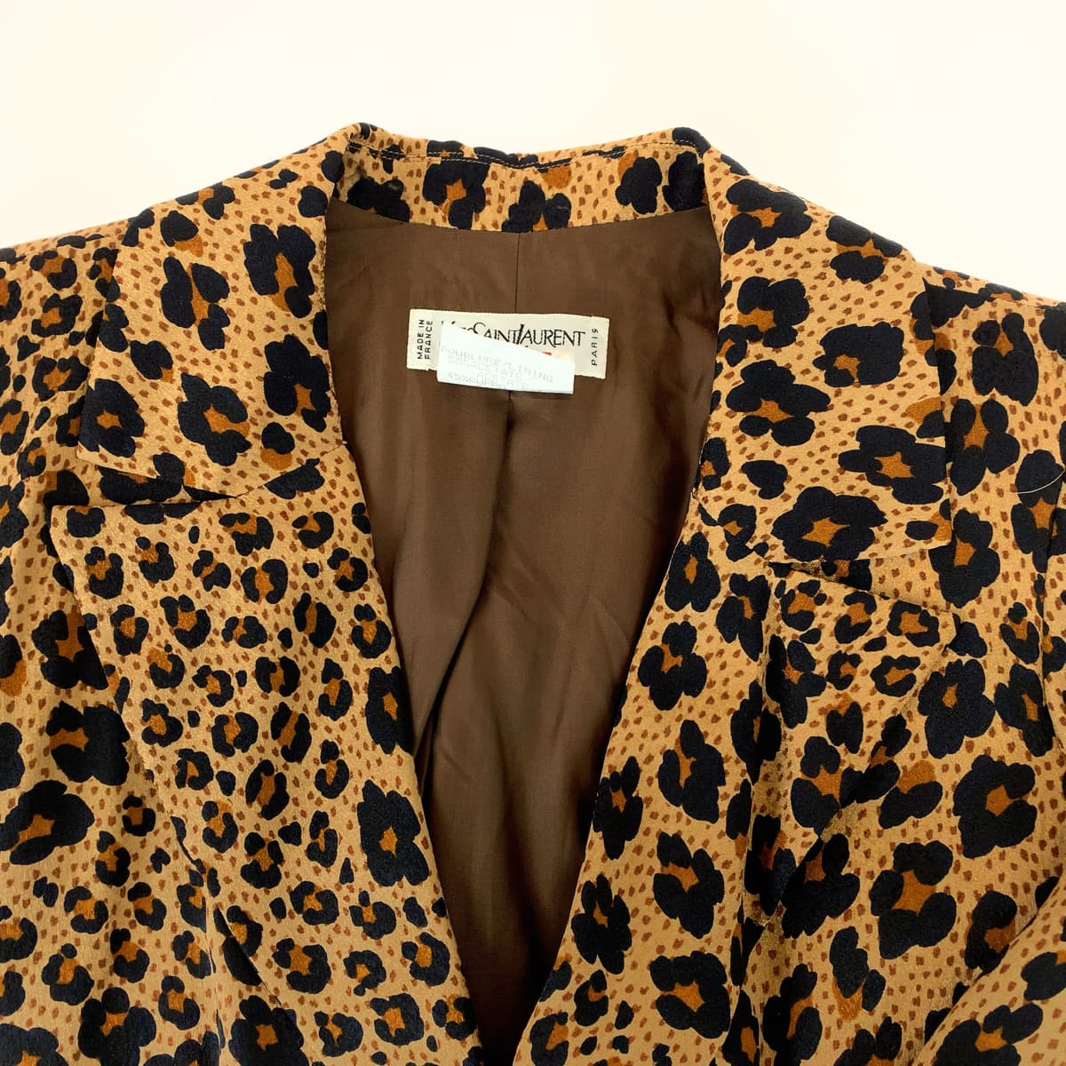 YVES SAINT LAURENT イヴ・サンローラン レオパード柄 サイズ38 ブラウン 茶 シルク セットアップ 上下セット  レディース