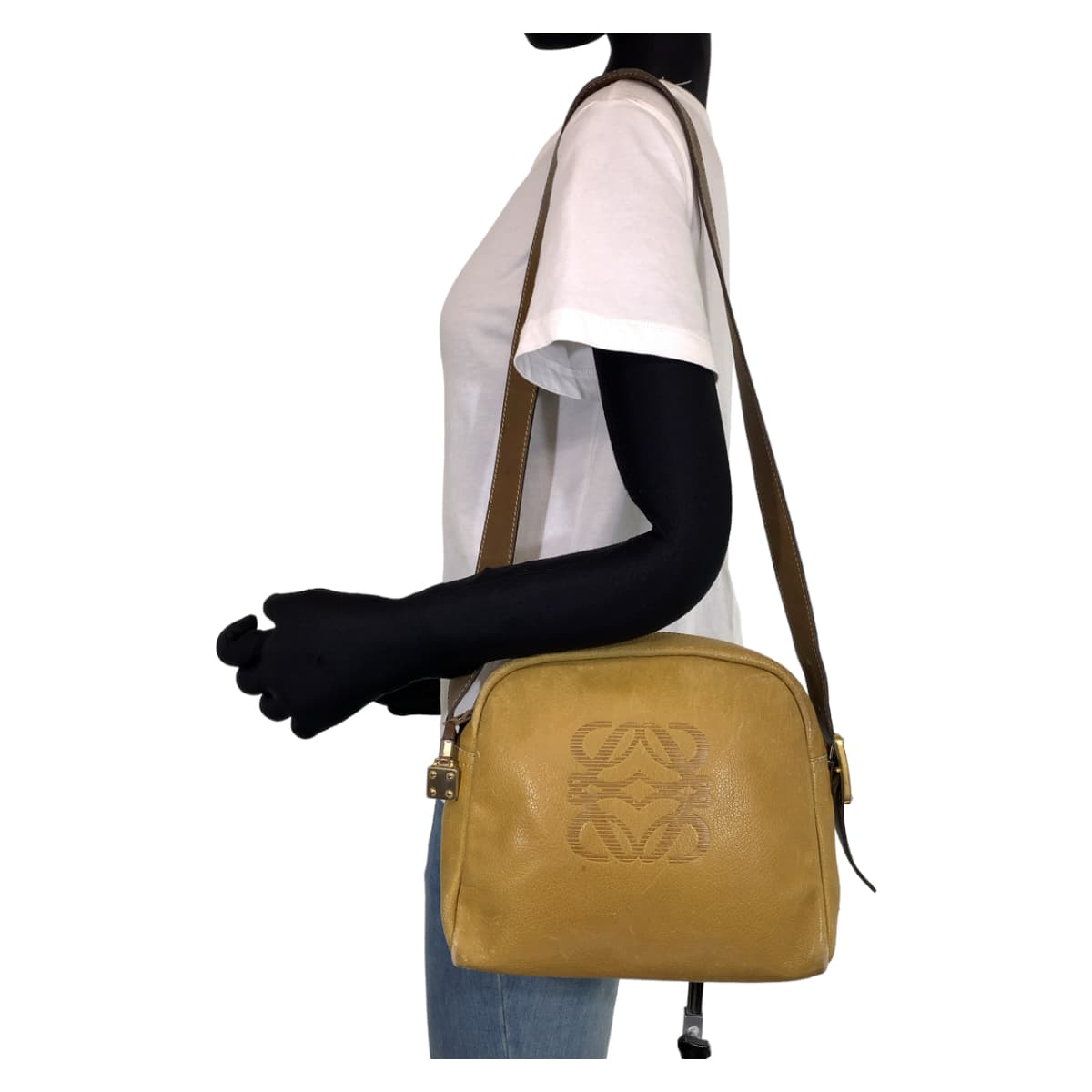 LOEWE ロエベ アナグラム ベージュ 茶 ゴールド金具 レザー ショルダーバッグ 肩掛けバッグ  レディース
