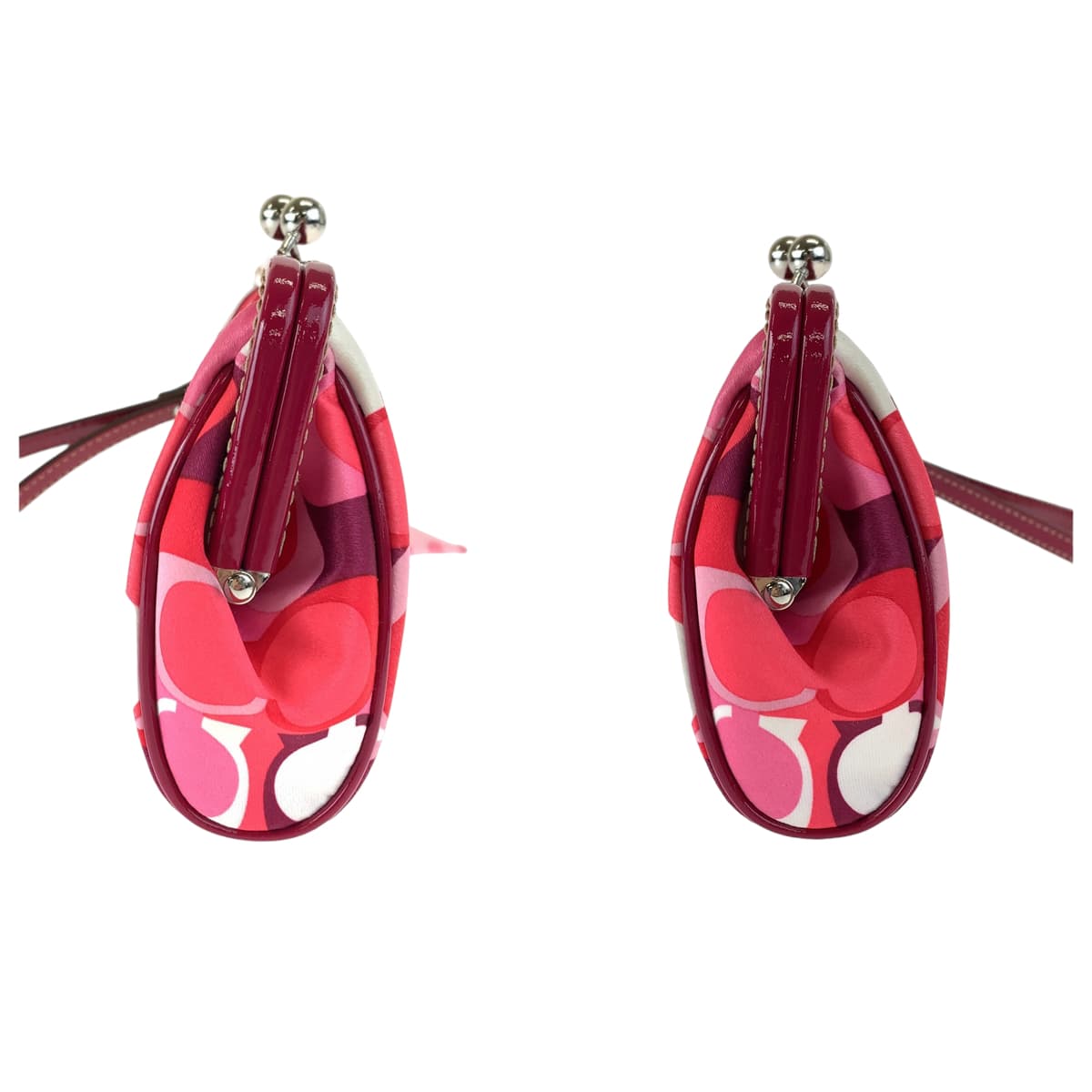 COACH コーチ シグネチャー ピンク ワインレッド 赤 サテン アクセサリーポーチ メイクポーチ  レディース