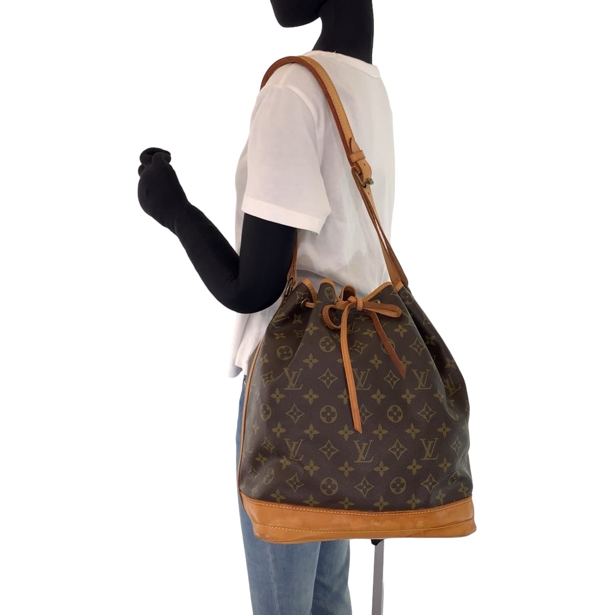 LOUIS VUITTON ルイヴィトン モノグラム ノエ ブラウン 茶 PVC M42224 ショルダーバッグ 肩掛け 巾着  レディース